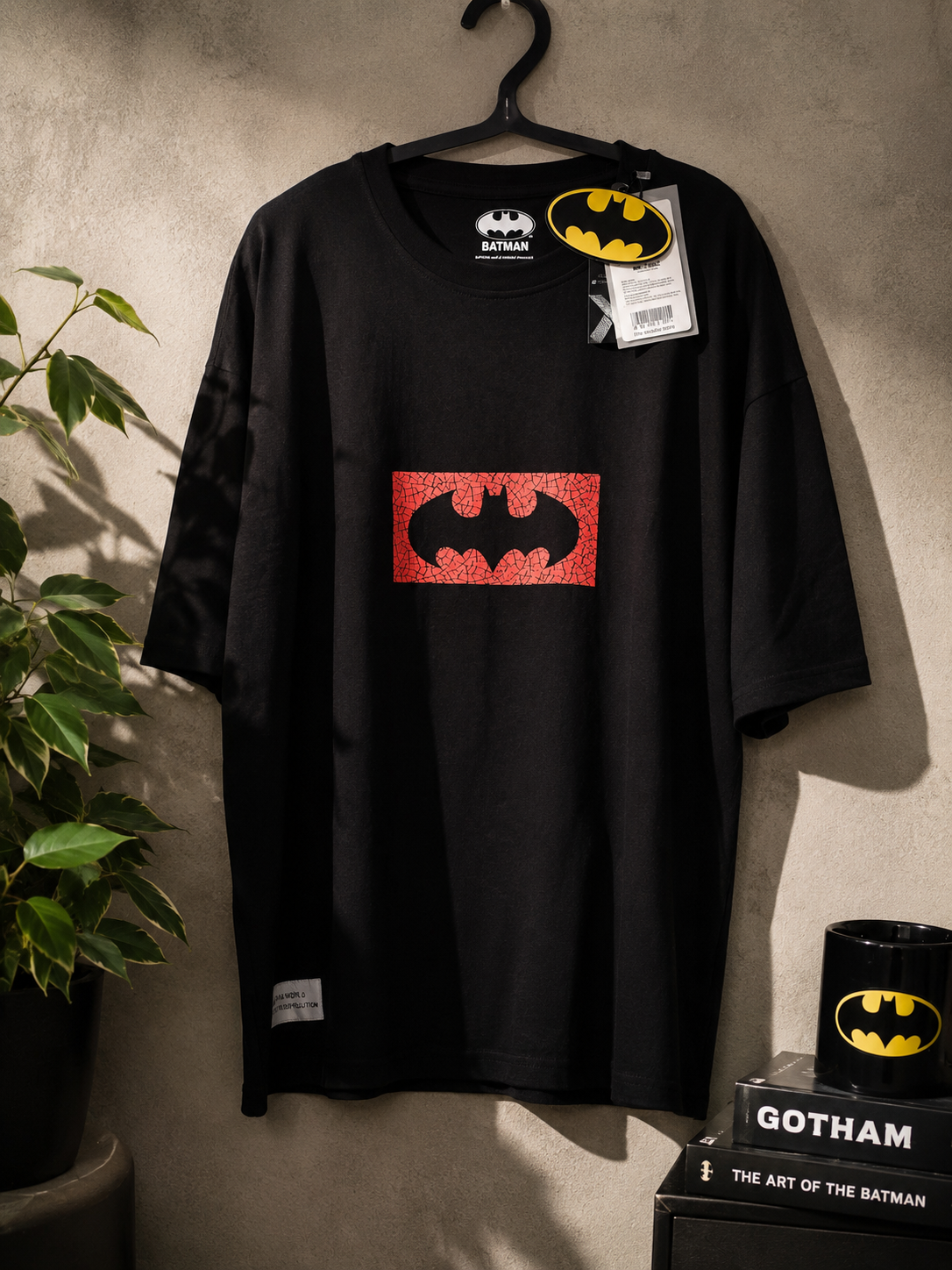 Batman DC Comics — The World Turkey Edition Oversized T-Shirt