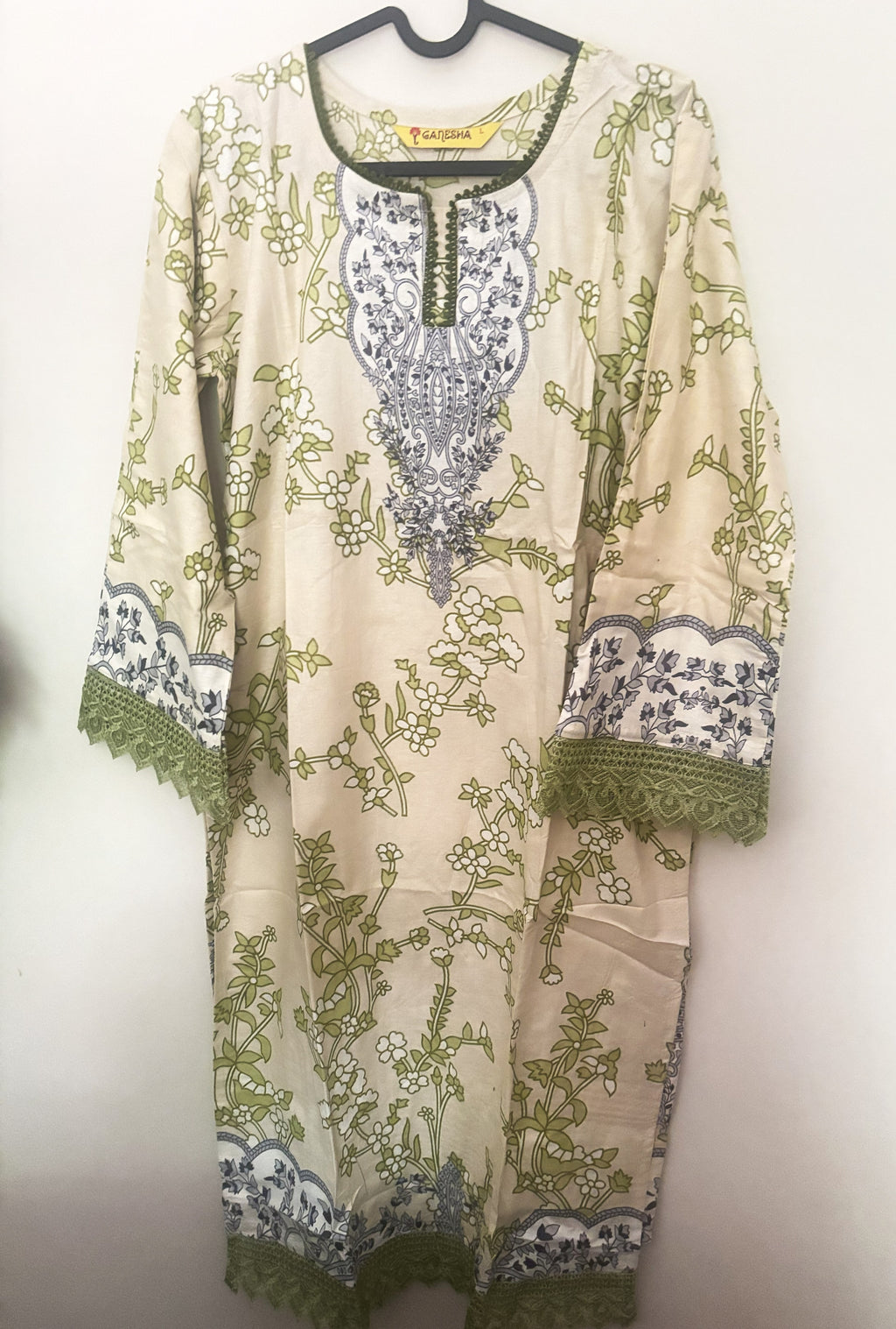 Cream Sage Floral Mul Cotton Suit with Black Dupatta | 3-Piece