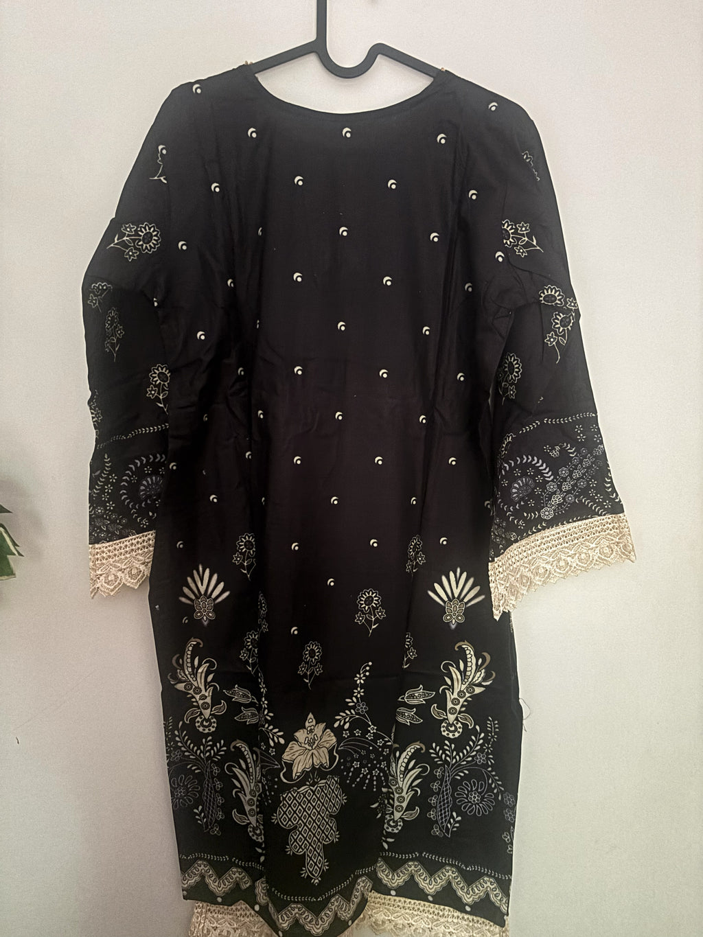 Black Gold Floral Festive Mul Cotton Suit | 3-Piece